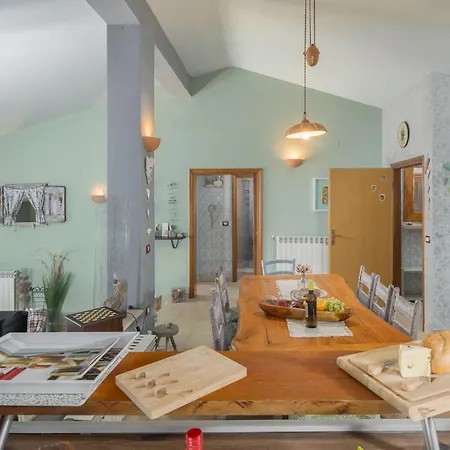 Holiday home Nice Home In Buje With Wifi *