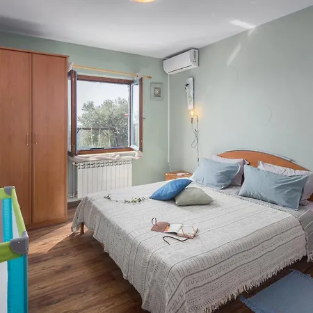 Nice Home In Buje With Wifi Holiday home