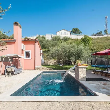Nice Home In Buje With Wifi * Buje