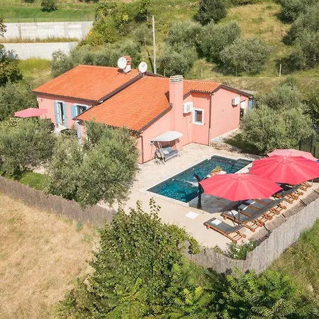 Nice Home In Buje With Wifi